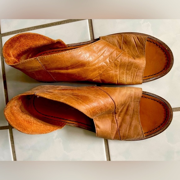Free People Shoes - Free People Anthropologie leather slip on peep toe